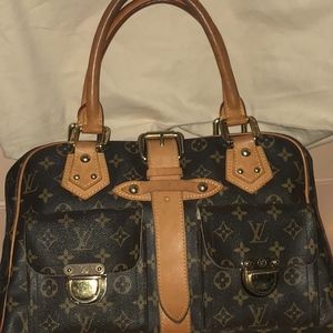 AUTHENTIC LOUIS VUITTON MONOGRAM MANHATTAN GM